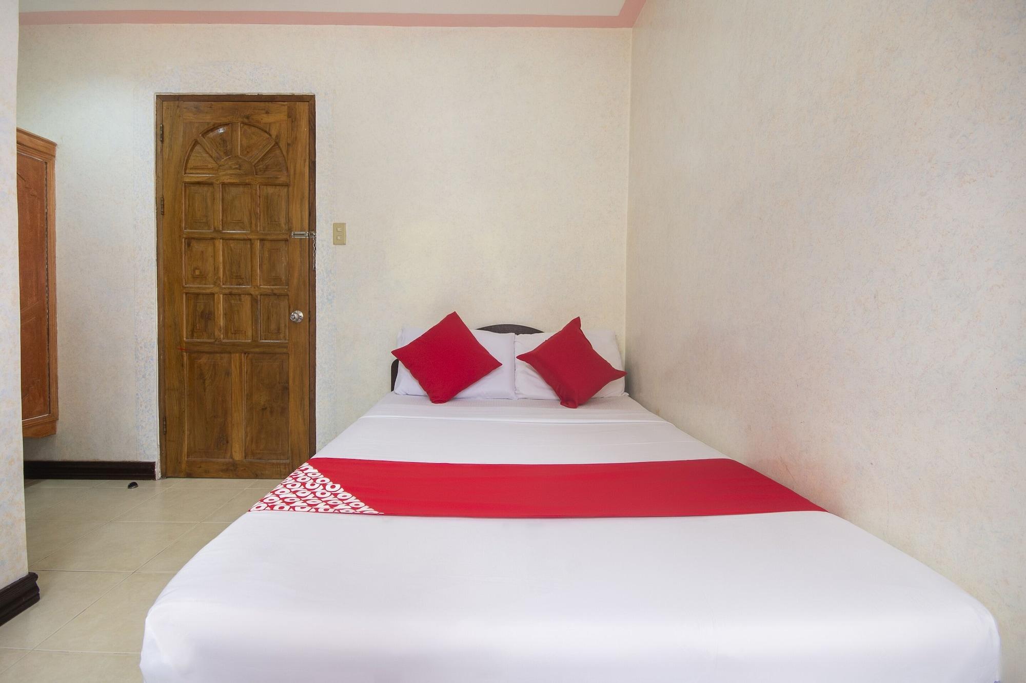 Coco Grove Tourist Inn Panglao Exterior photo