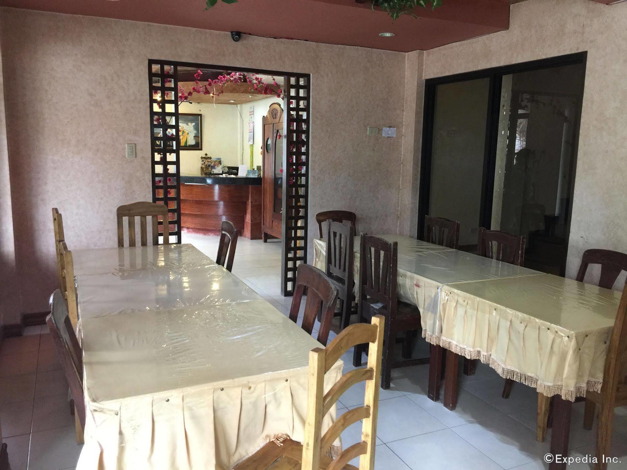 Coco Grove Tourist Inn Panglao Exterior photo